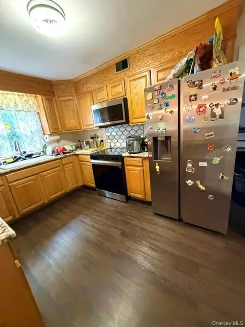 5093 Route 9W Newburgh, NY 12550