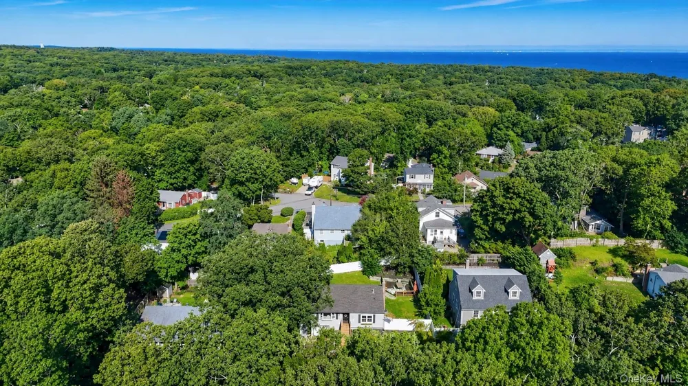 19 Hawthorne Road Rocky Point, NY 11778