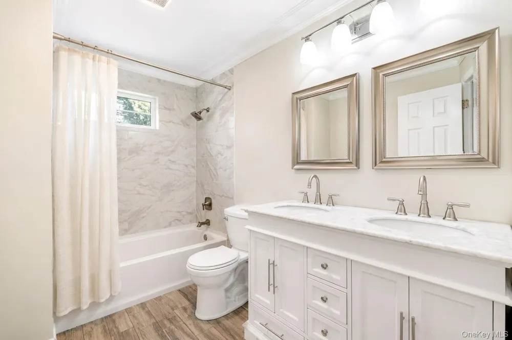 19 Hawthorne Road Rocky Point, NY 11778