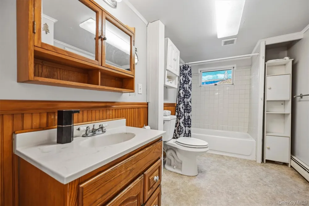 56 Main Street Unionville, NY 10988