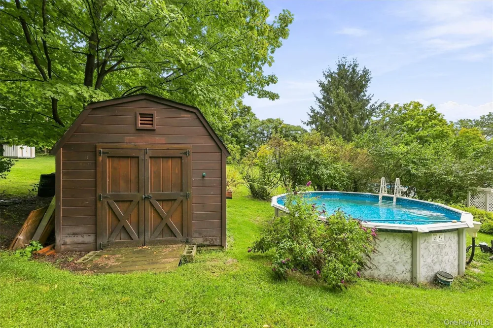 56 Main Street Unionville, NY 10988