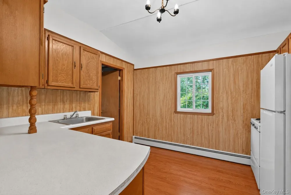 33 E Crossman Avenue Monroe, NY 10950