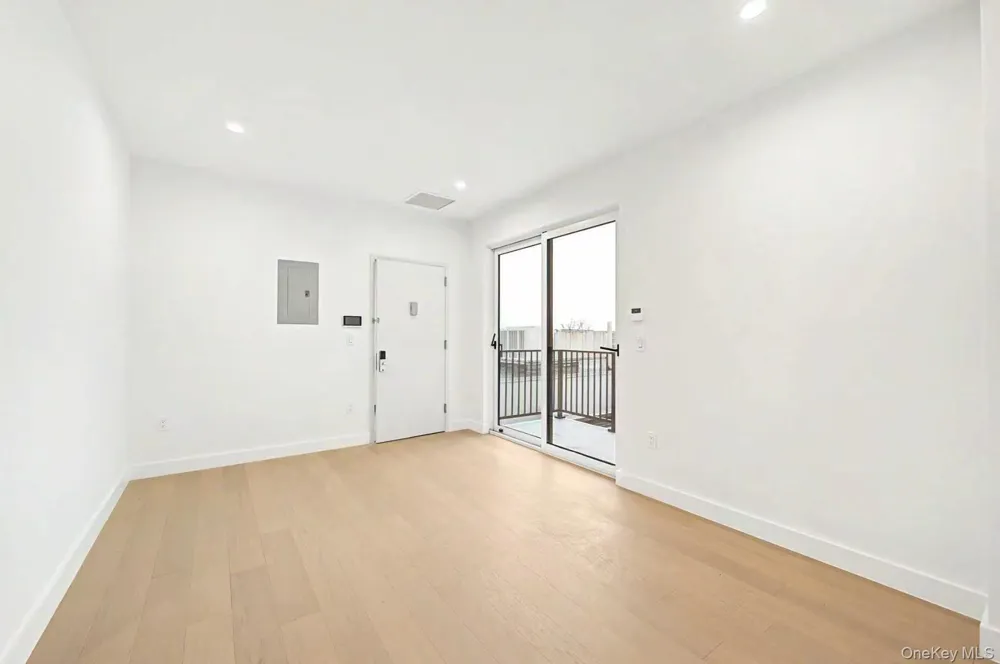150-02 Northern Boulevard #3J Flushing, NY 11354