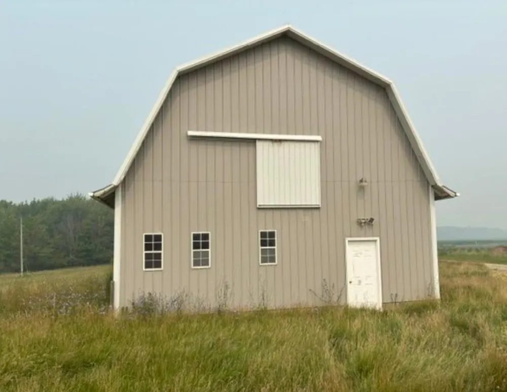 435 26th Street Allegan, MI 49010