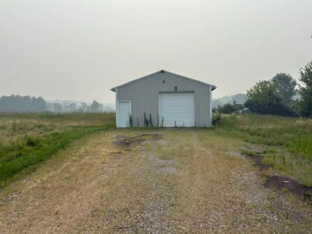 435 26th Street Allegan, MI 49010