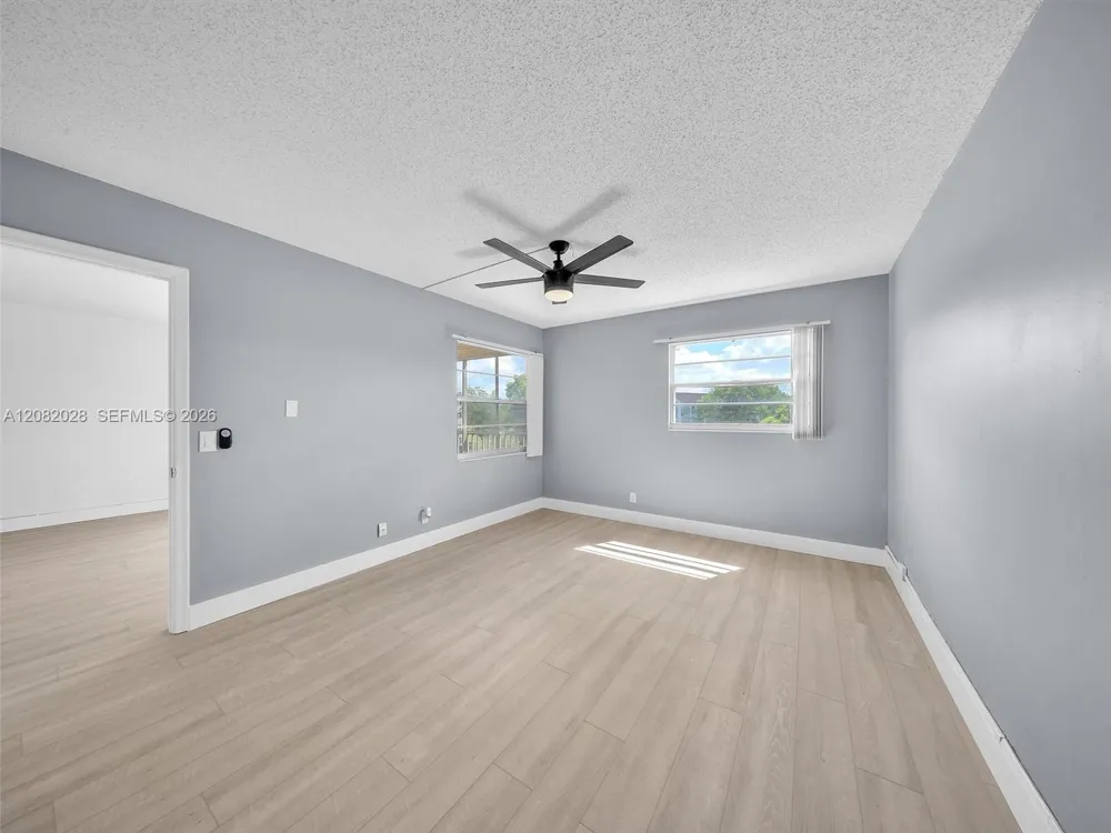 1401 SW 128th Ter #304H Pembroke Pines, FL 33027