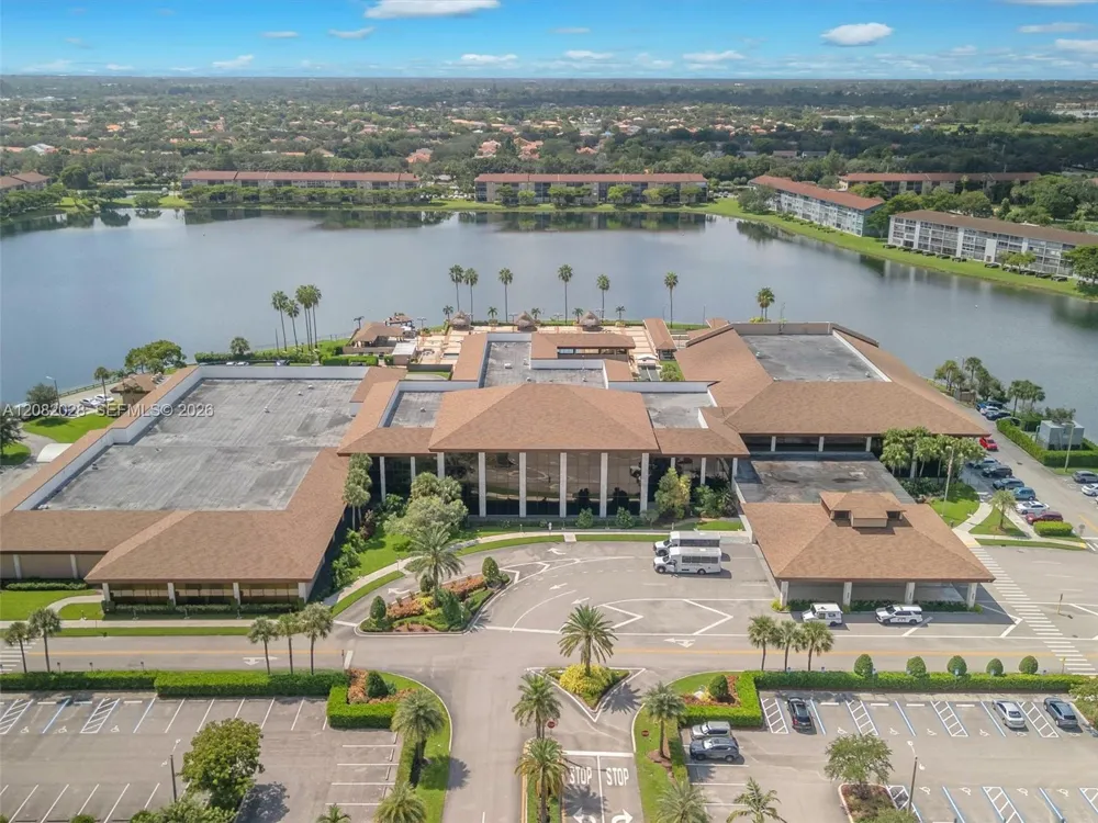 1401 SW 128th Ter #304H Pembroke Pines, FL 33027