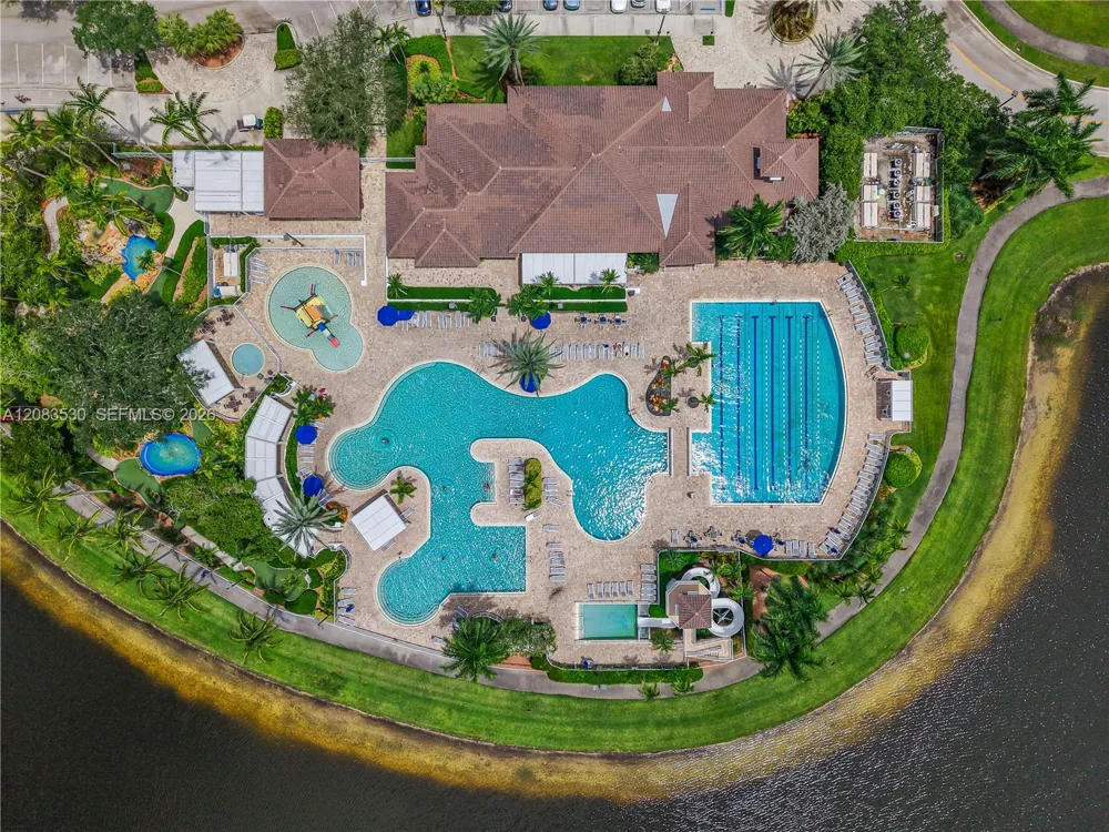 1509 Canary Island Dr Weston, FL 33327