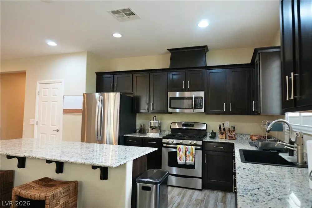 7675 Tierra Montanosa Avenue Las Vegas, NV 89179