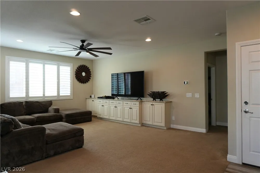 7675 Tierra Montanosa Avenue Las Vegas, NV 89179