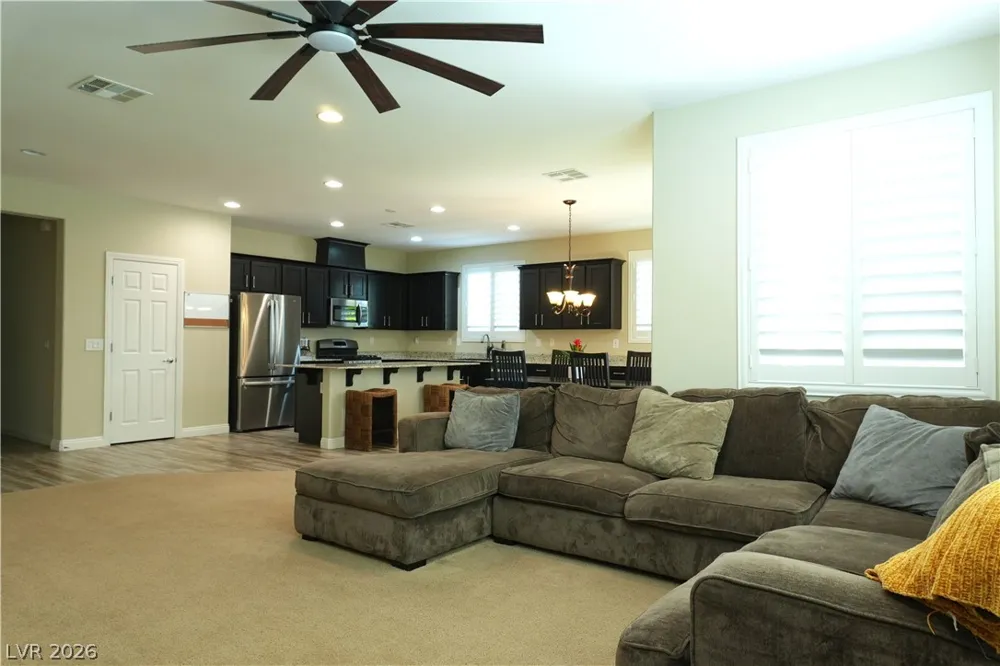 7675 Tierra Montanosa Avenue Las Vegas, NV 89179