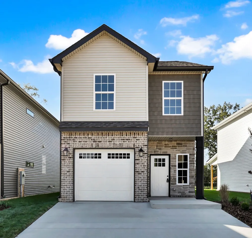 548 Charleston Cove Way Clarksville, TN 37043