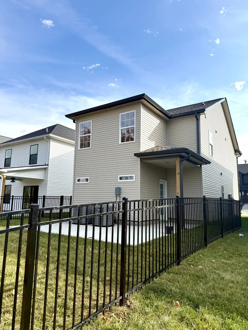 548 Charleston Cove Way Clarksville, TN 37043