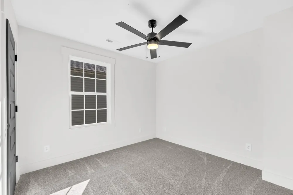 548 Charleston Cove Way Clarksville, TN 37043