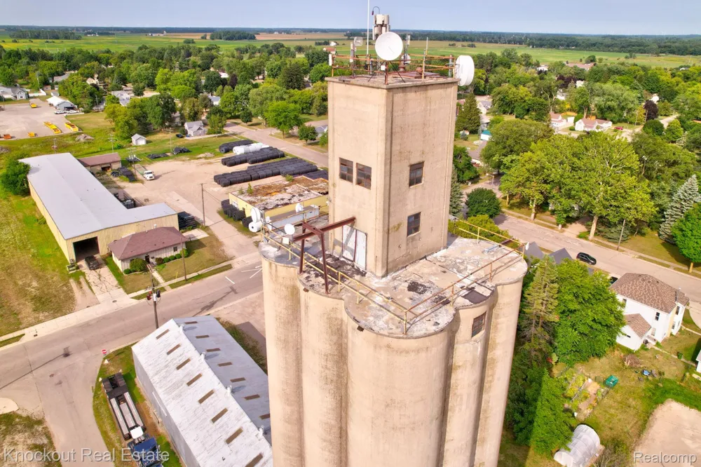 650 E Woodworth Street Bad Axe City, MI 48413