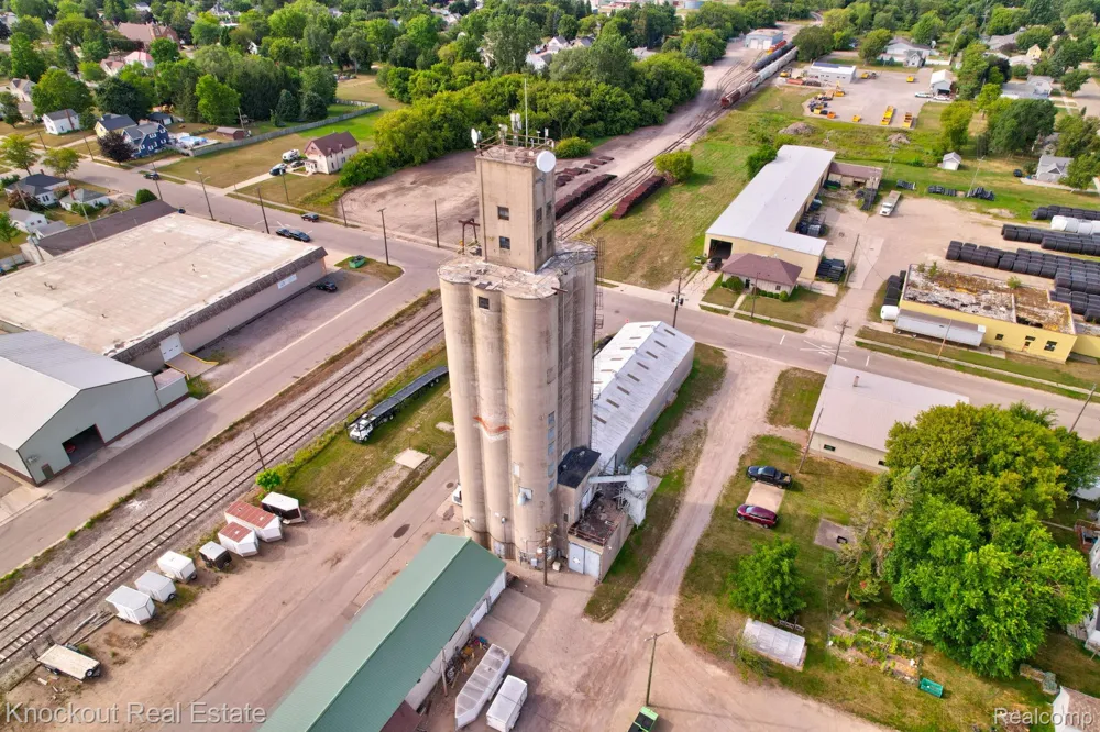 650 E Woodworth Street Bad Axe City, MI 48413