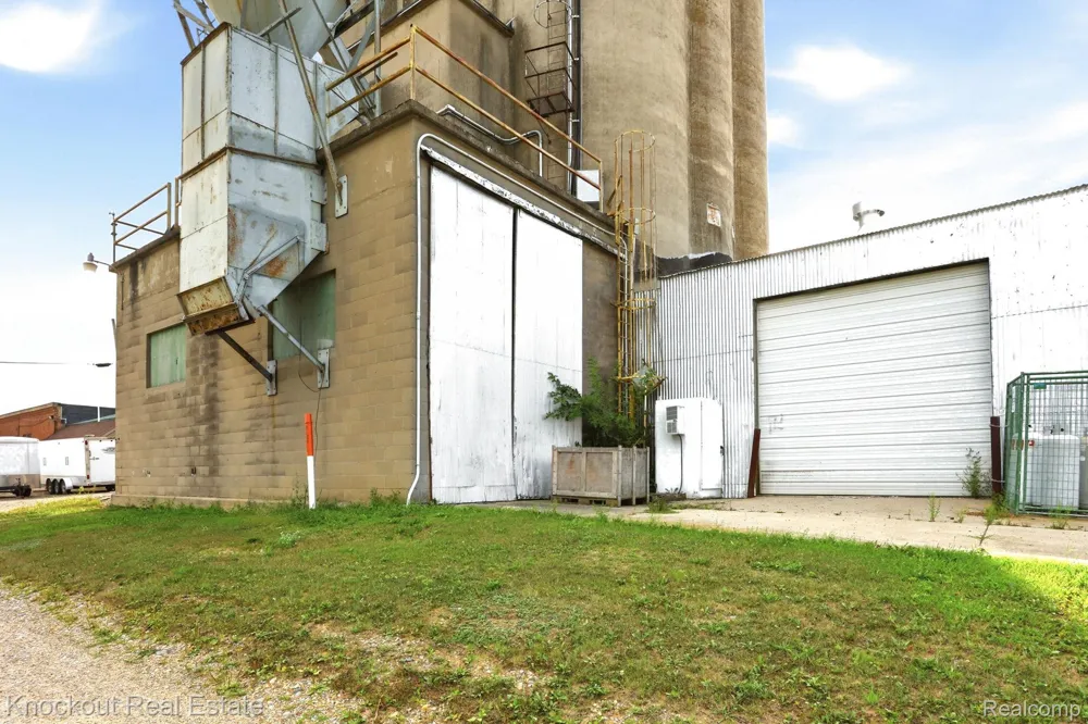 650 E Woodworth Street Bad Axe City, MI 48413