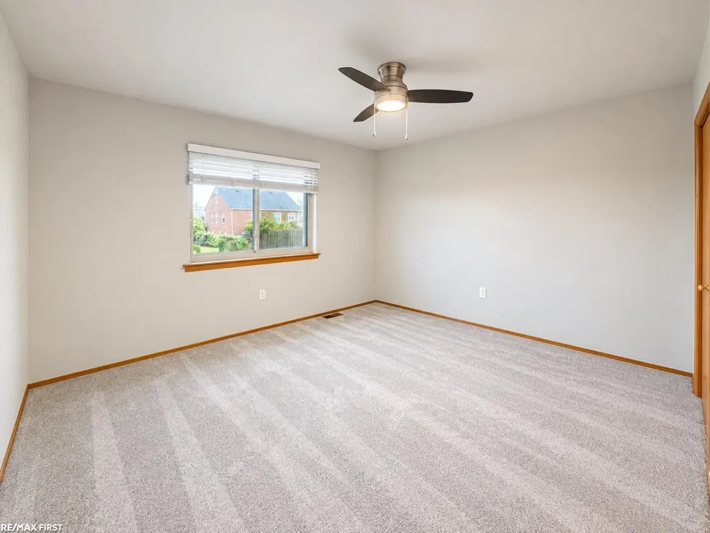 31660 Fraser Drive Fraser City, MI 48026