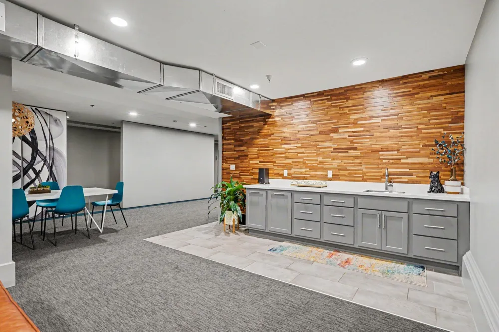 600 7th Street NW #214 Grand Rapids City, MI 49504