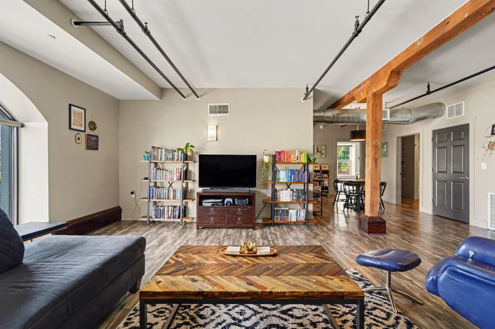 600 7th Street NW #214 Grand Rapids City, MI 49504