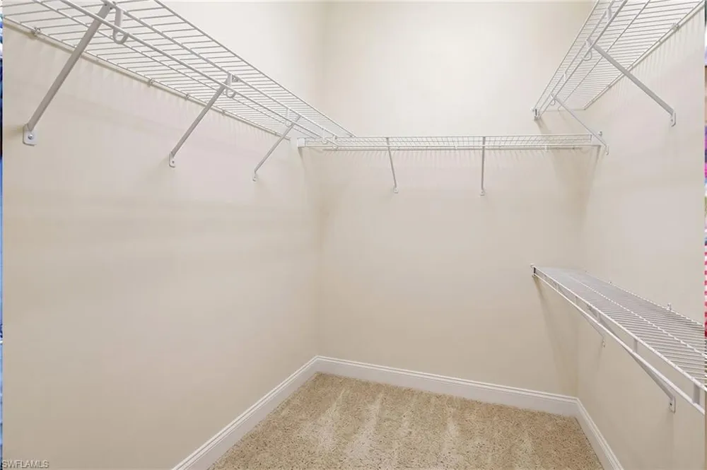 9121 Southmont CV #302 Fort Myers, FL 33908