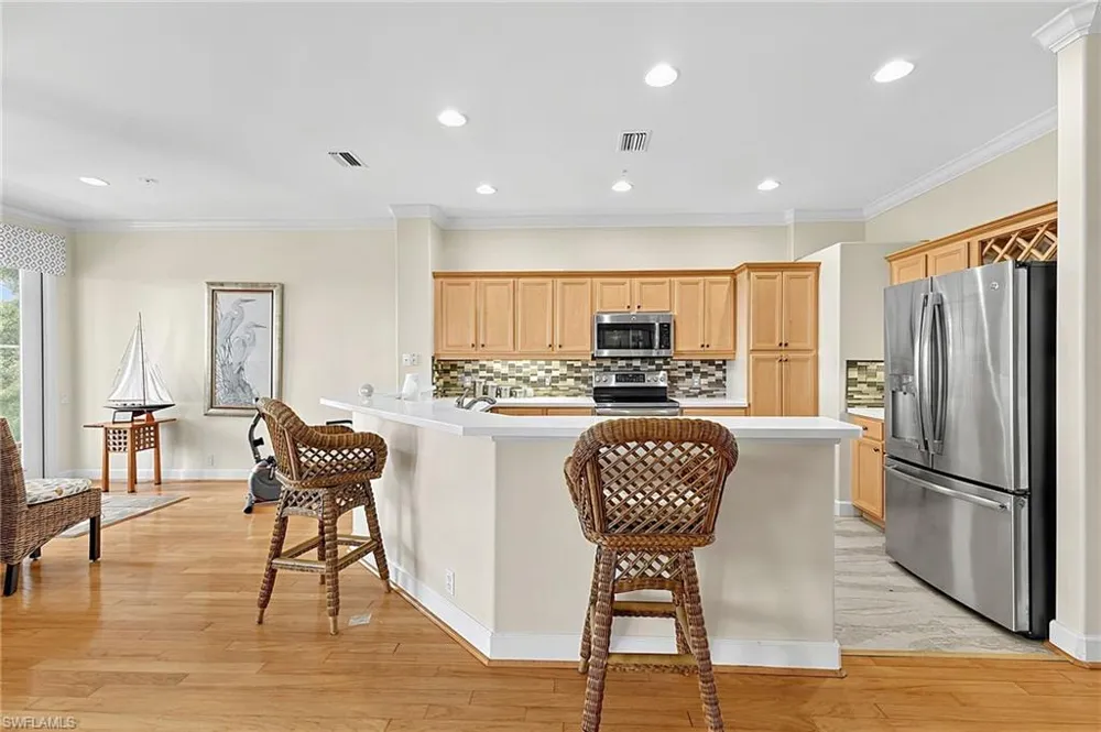 9121 Southmont CV #302 Fort Myers, FL 33908