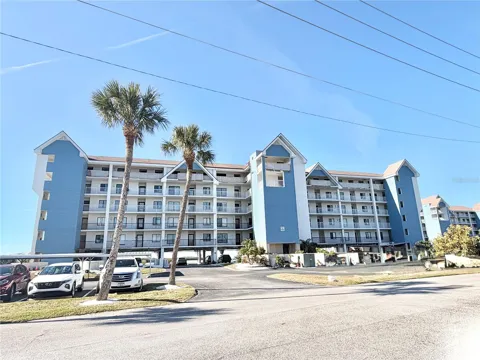 4620 BAY BOULEVARD #1142