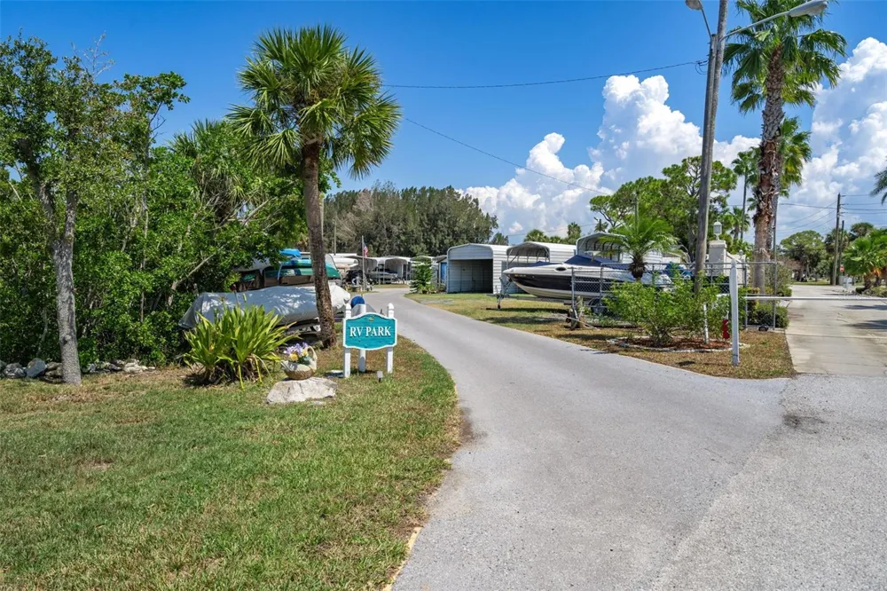 4620 BAY BOULEVARD #1142 Port Richey, FL 34668