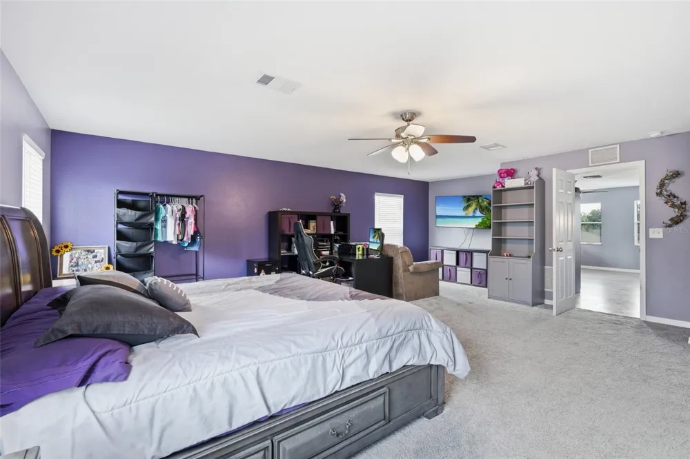 2279 MISTLETO LANE North Port, FL 34286