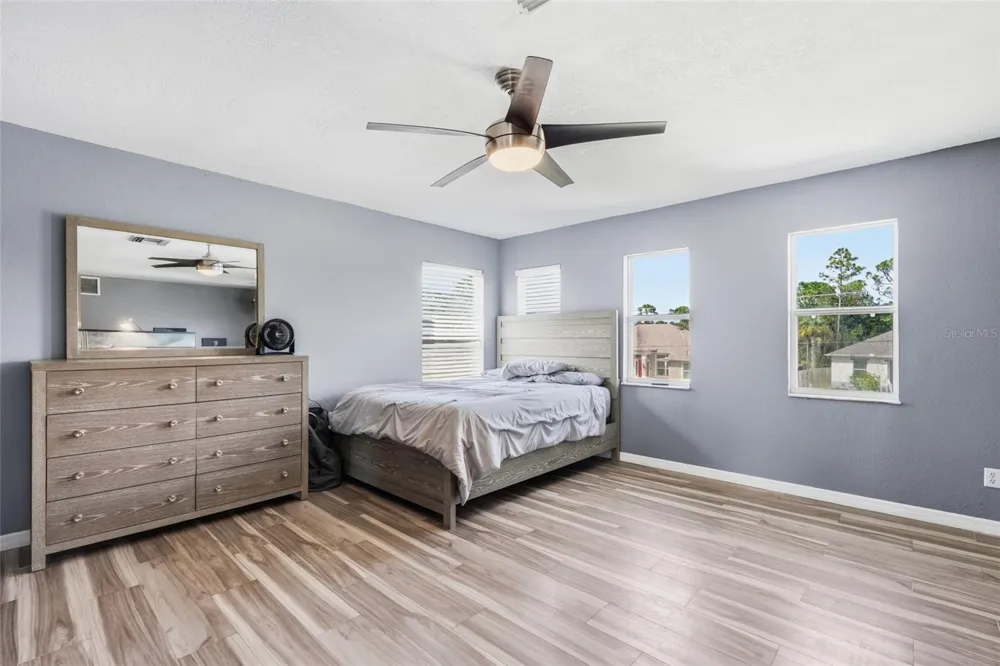 2279 MISTLETO LANE North Port, FL 34286