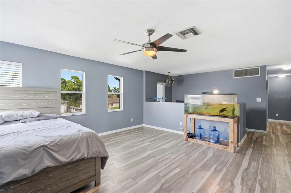 2279 MISTLETO LANE North Port, FL 34286