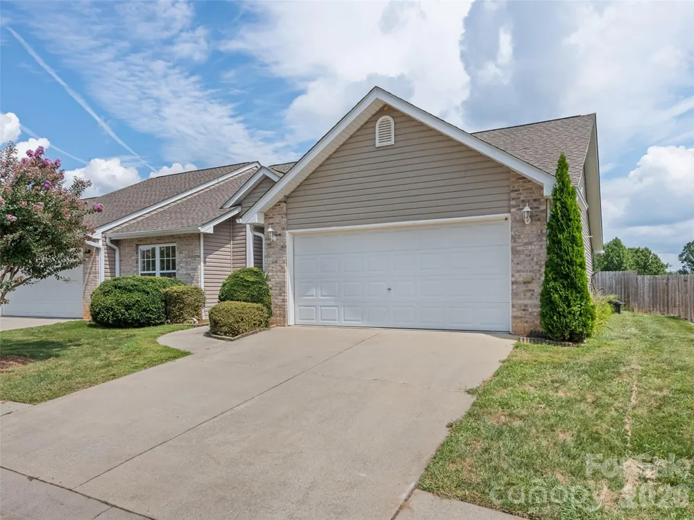 156 Chesire Way Fletcher, NC 28732