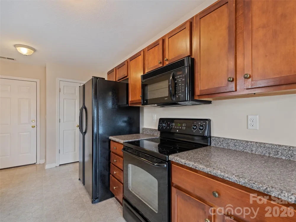 156 Chesire Way Fletcher, NC 28732