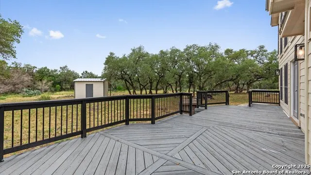 279 Pin Oak New Braunfels, TX 78132