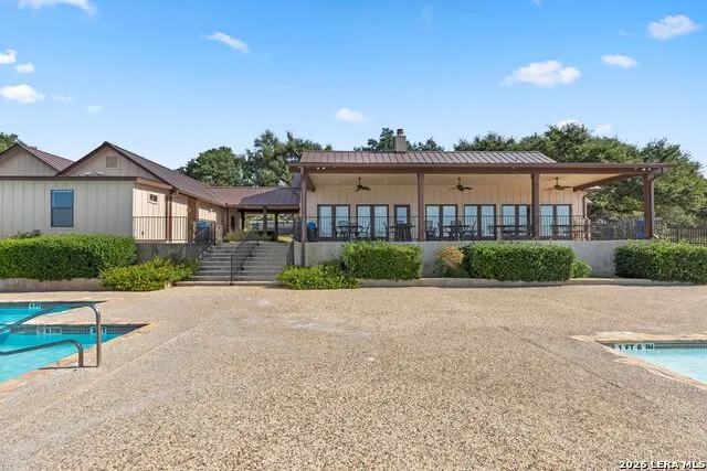 279 Pin Oak New Braunfels, TX 78132