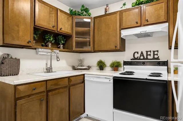 660 S Alton Way #12B Denver, CO 80247