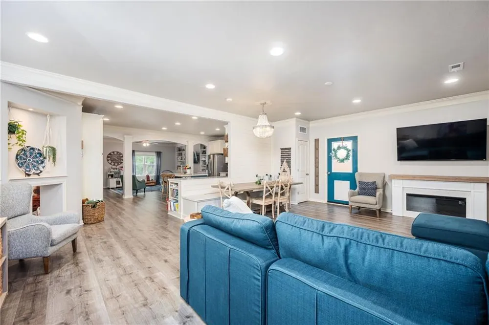 451 Village View Woodstock, GA 30188