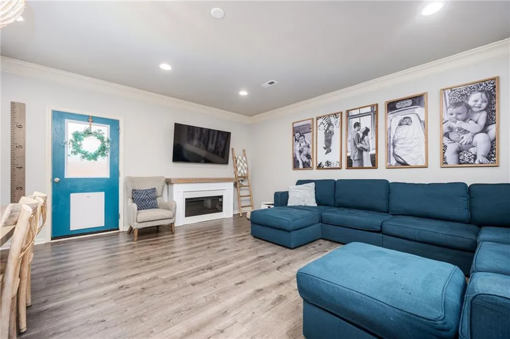 451 Village View Woodstock, GA 30188