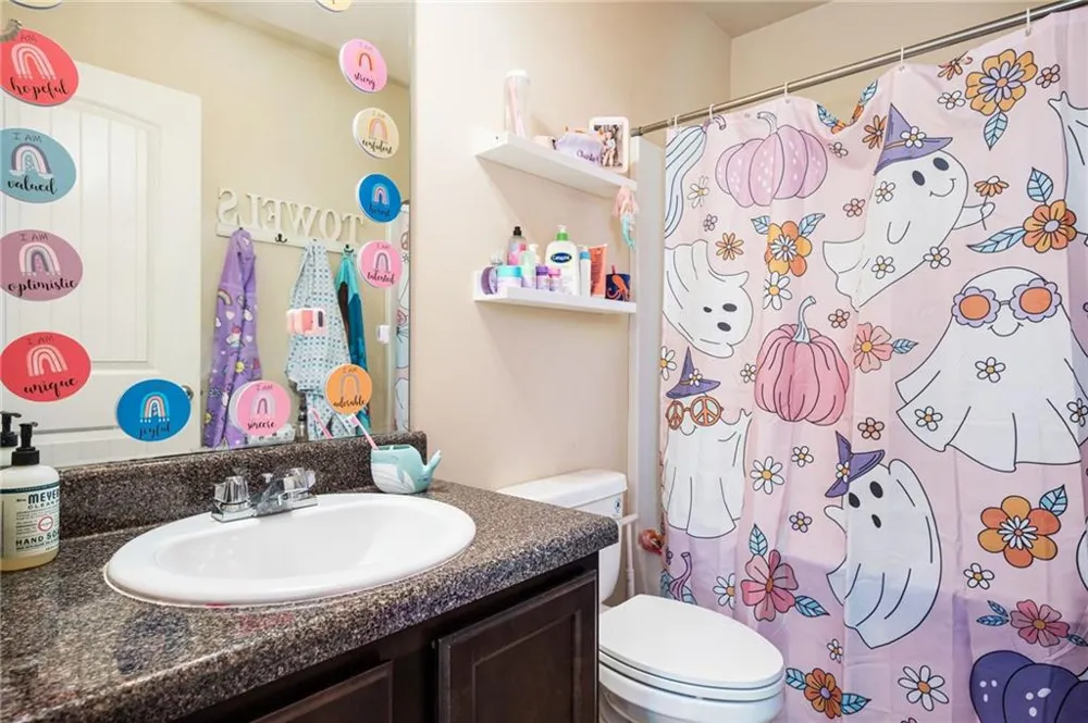 451 Village View Woodstock, GA 30188