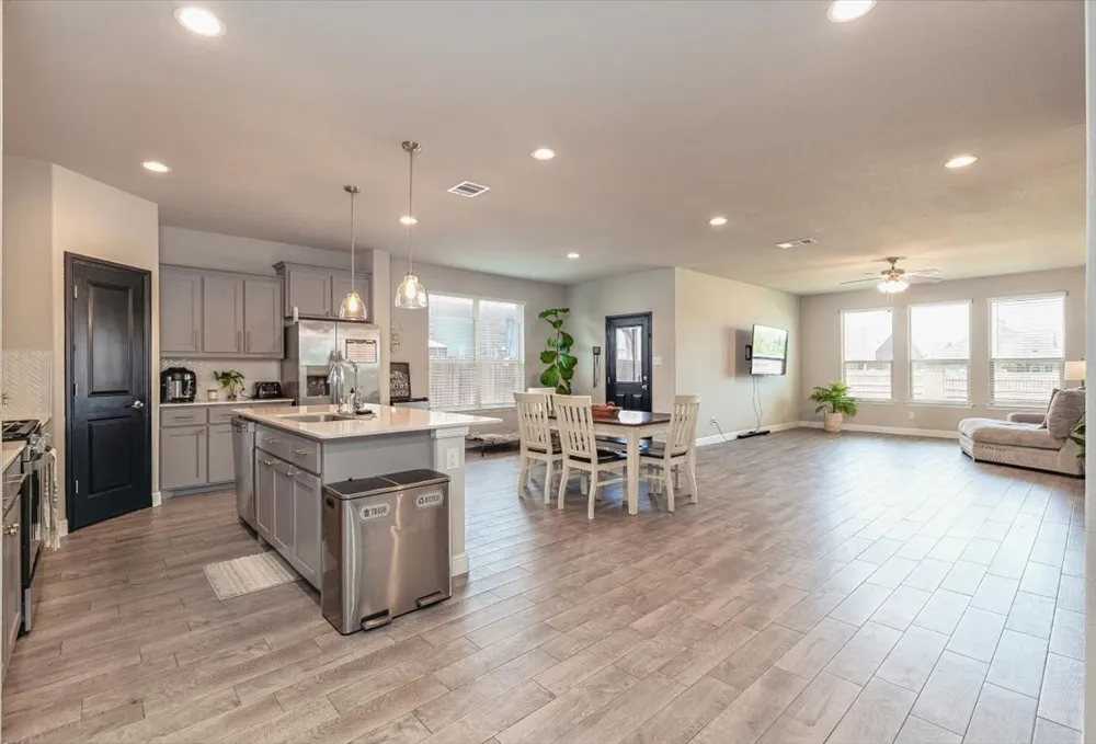 1904 Gill Star Drive Haslet, TX 76052