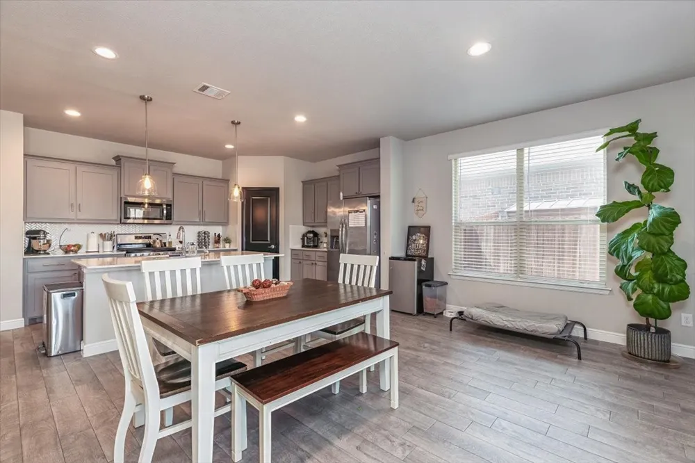 1904 Gill Star Drive Haslet, TX 76052