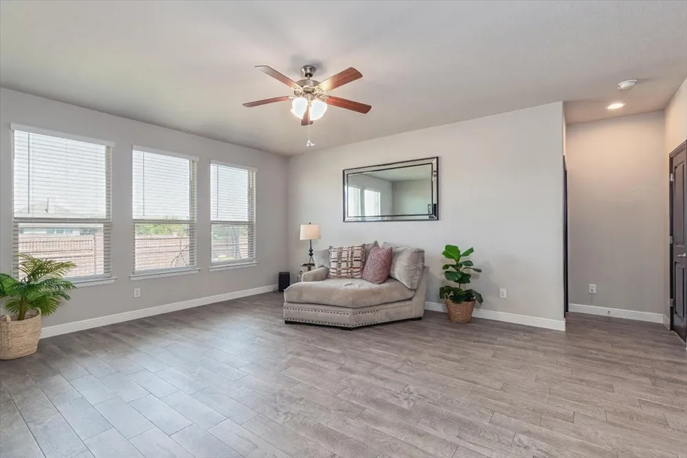 1904 Gill Star Drive Haslet, TX 76052