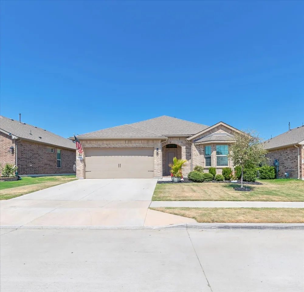 1904 Gill Star Drive Haslet, TX 76052