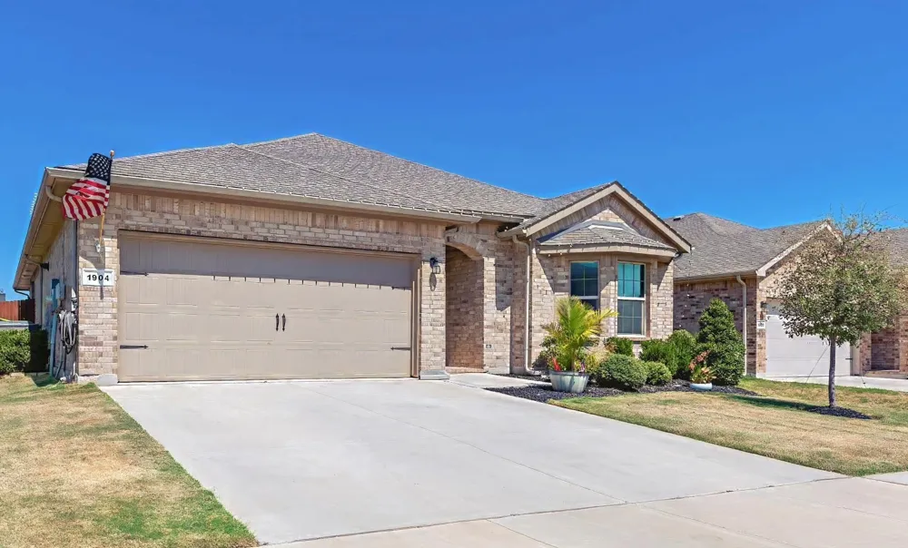 1904 Gill Star Drive Haslet, TX 76052