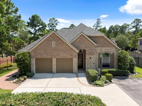 2706 Cassini Court