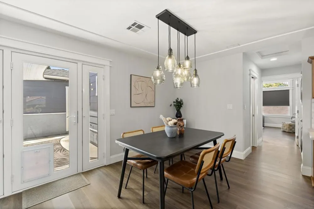 4502 Vista St San Diego, CA 92116