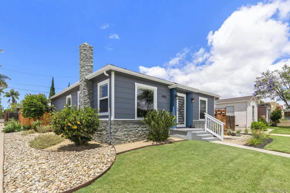 4502 Vista St San Diego, CA 92116
