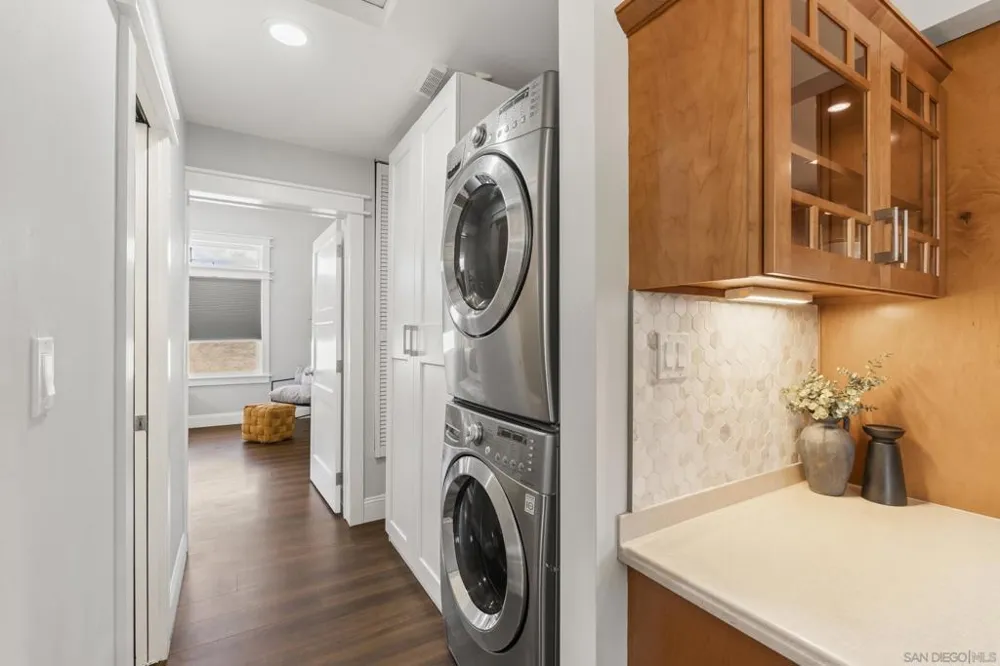 4502 Vista St San Diego, CA 92116