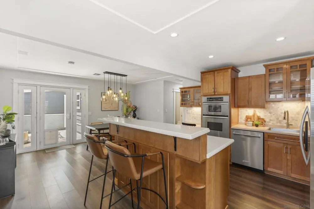 4502 Vista St San Diego, CA 92116