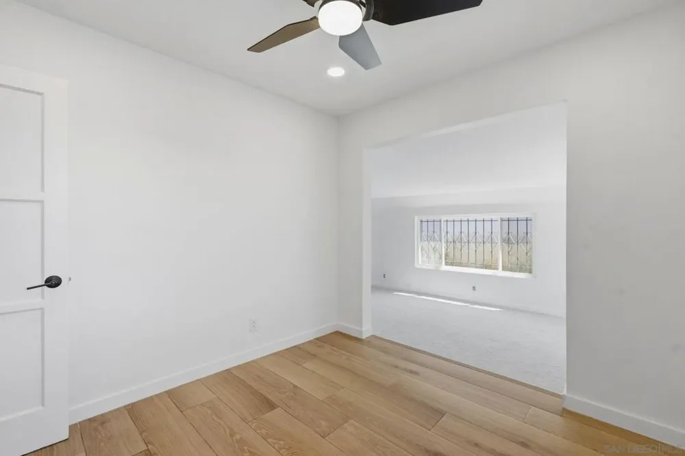5345 Encina San Diego, CA 92114